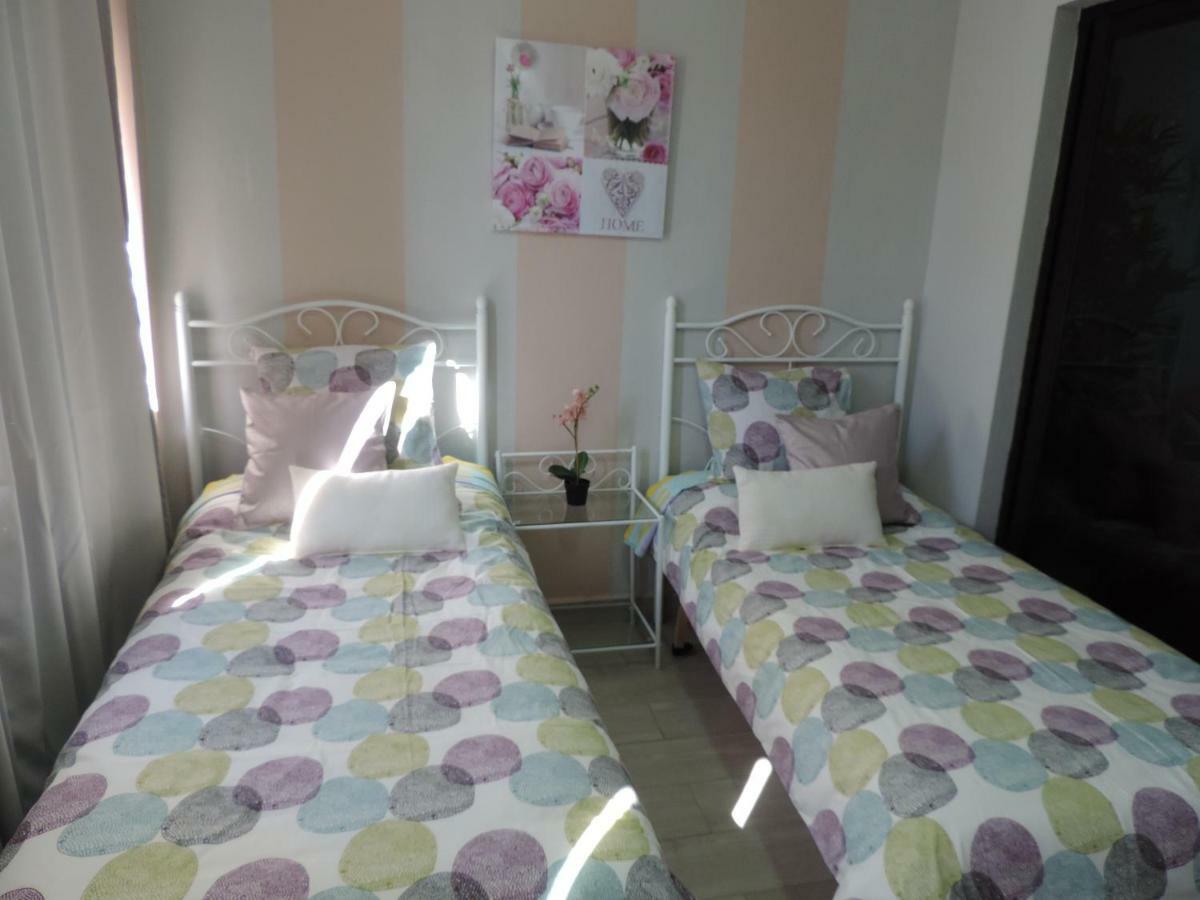 Piso Puerto Naos A 1 Minuto De La Playa Apartment Puerto De Naos Екстериор снимка